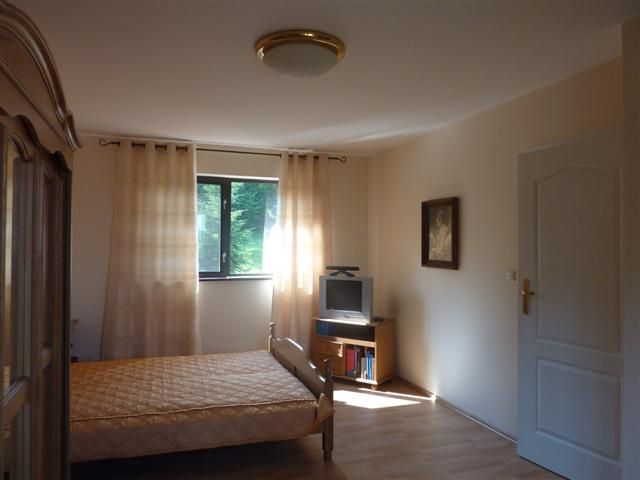 Skrajna szeregówka w Cieplicach.