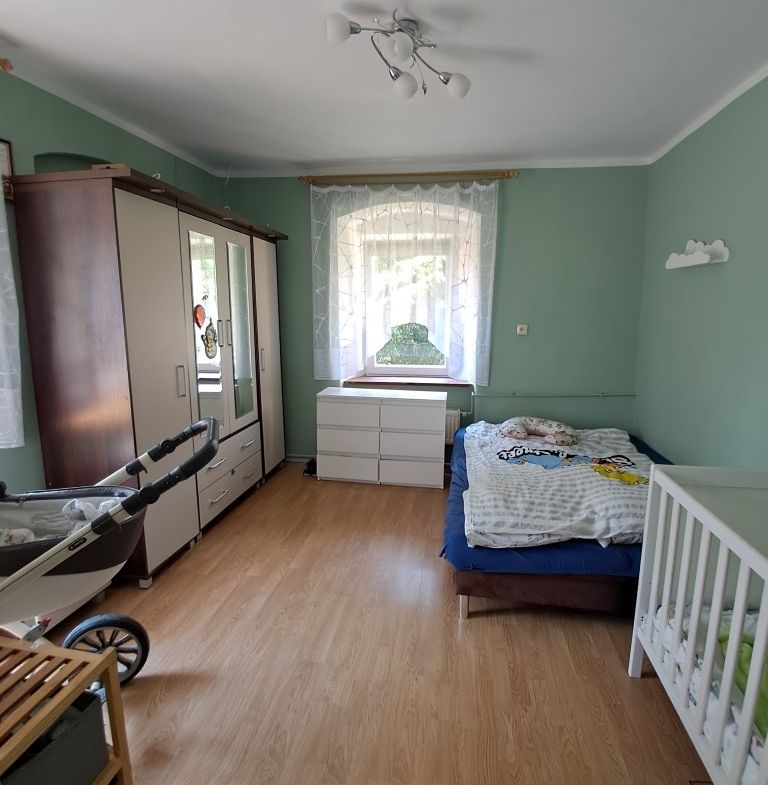 4,5 ha z domem i stodołą z pięknymi widokami.