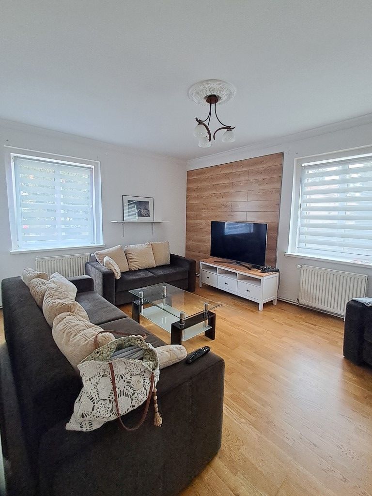 20240806_163124 (Medium)