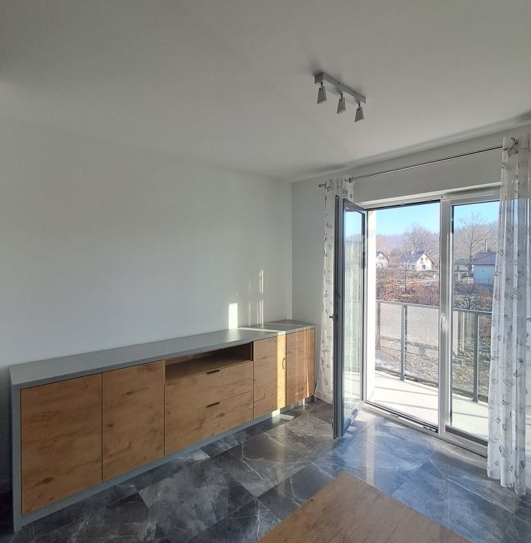 Nowy apartament w Cieplicach, cisza, zieleń, piekne widoki.