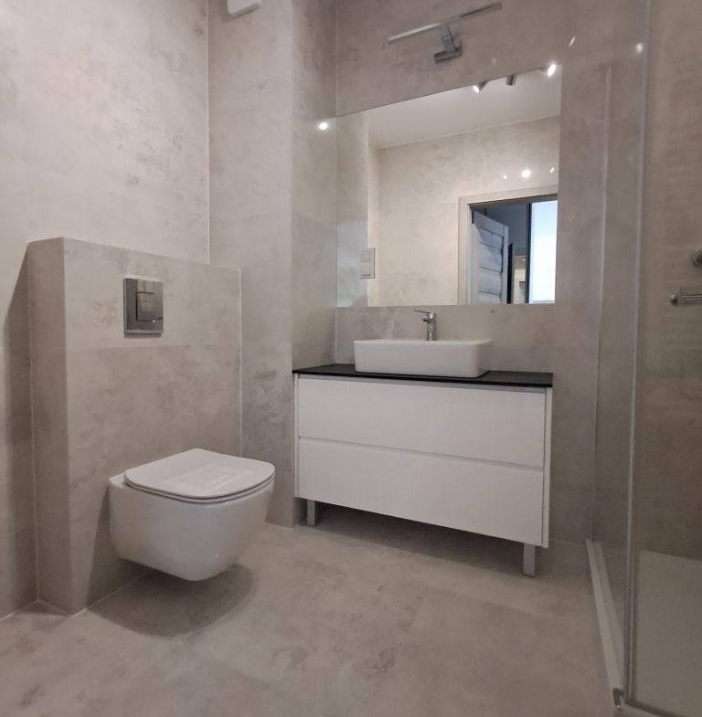 Nowy apartament w Cieplicach, cisza, zieleń, piekne widoki.