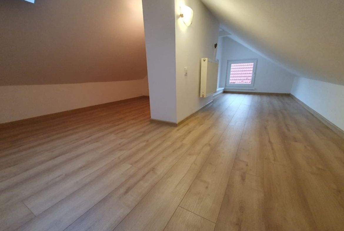 Dwupokojowe w z balkonem w spokojnej lokalizacji