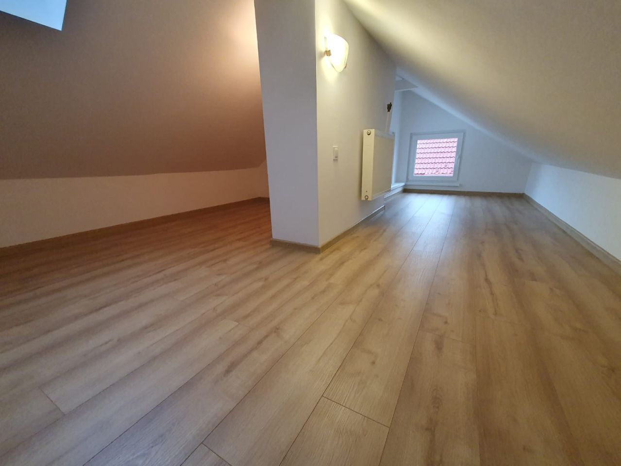 Dwupokojowe w z balkonem w spokojnej lokalizacji