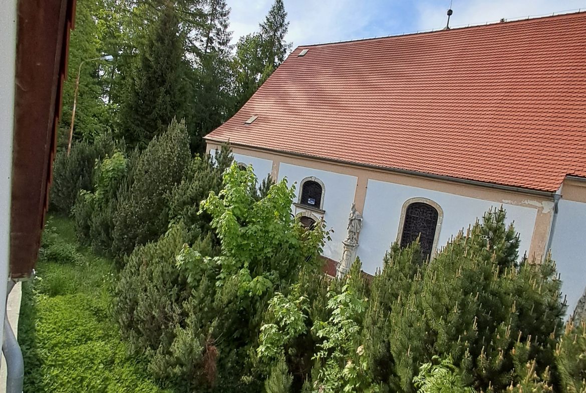 Mieszkanie do kapitalnego remontu w Sobieszowie.