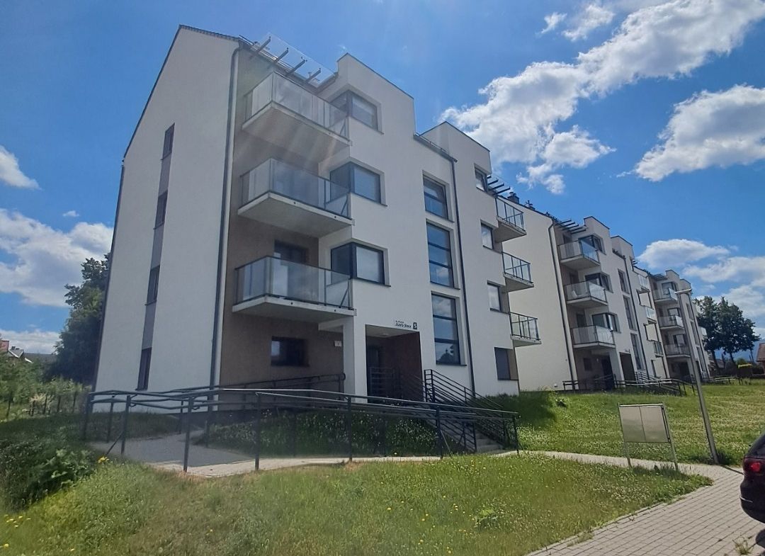 Nowy apartament w Cieplicach, cisza, zieleń, piekne widoki.