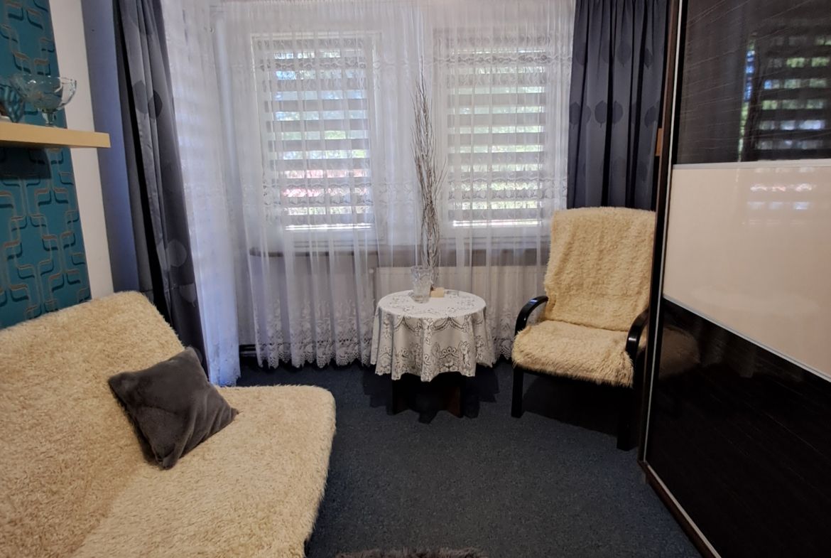 Dom parterowy w Miłkowie plus działka budowlana w cenie.