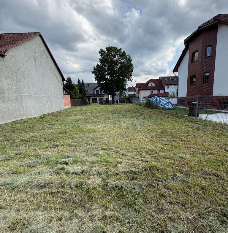 Działka budowlana w super lokalizcji Cieplic, ul. Miłosza
