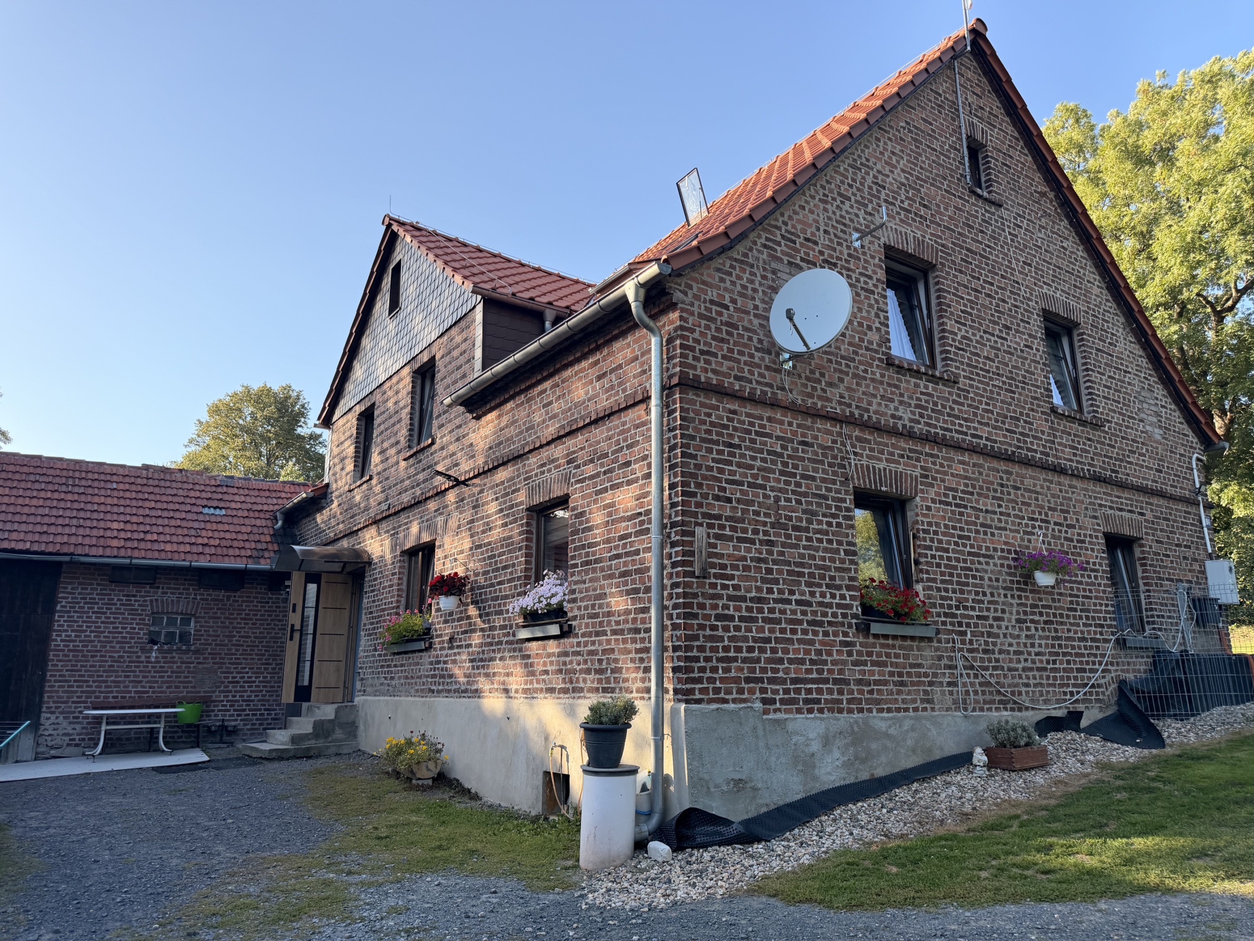 Wyremontowany dom 250 m² z dużą działką | Grudza